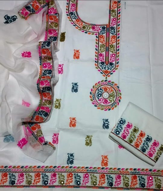 Cotton embroidery suits (2)